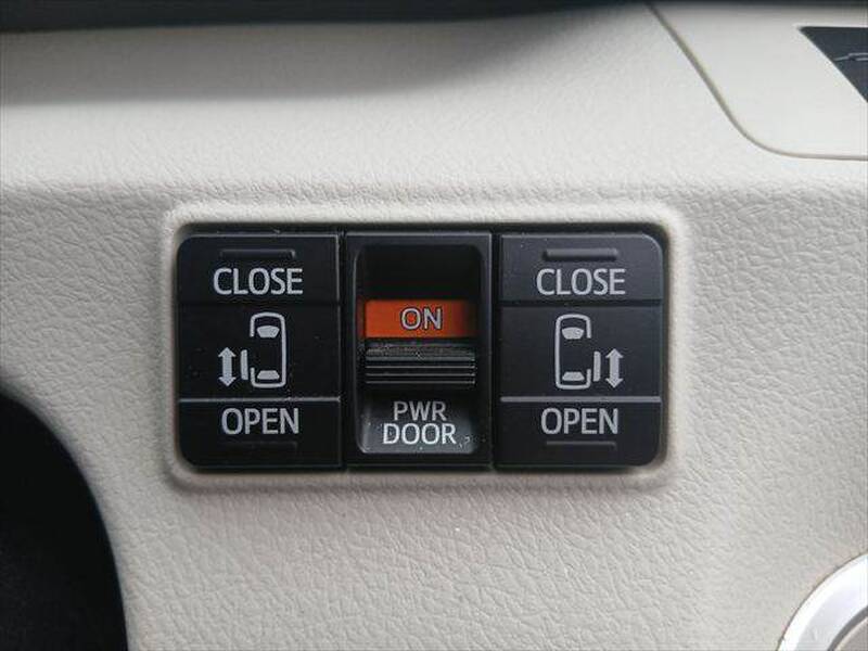 2016 TOYOTA SIENTA G for sale - more photos