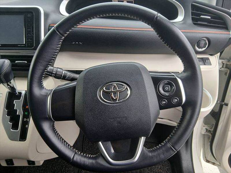 2016 TOYOTA SIENTA G for sale - photo 9
