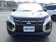 2024 MITSUBISHI RVR