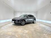 2015 PORSCHE MACAN