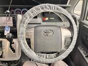 2009 TOYOTA NOAH
