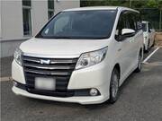 2016 TOYOTA NOAH