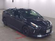 2022 TOYOTA PRIUS
