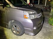 2005 TOYOTA VOXY