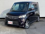 2012 NISSAN ROOX