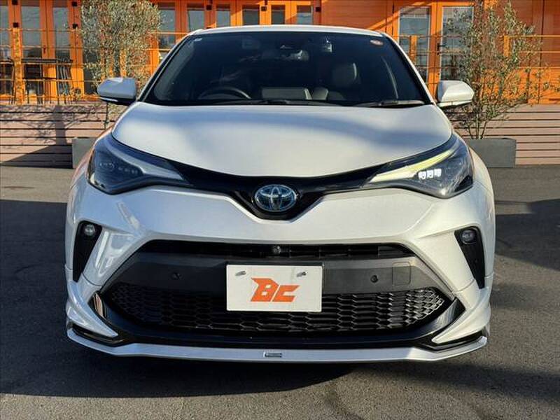 2022 TOYOTA C-HR for sale - photo 10