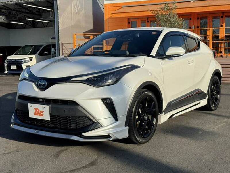 2022 TOYOTA C-HR for sale - photo 11