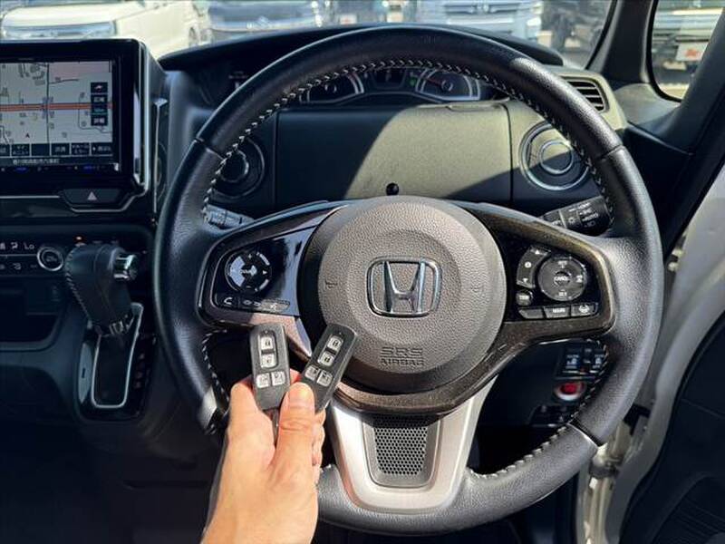 2020 HONDA N-BOX for sale - more photos
