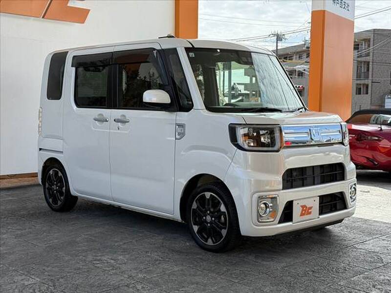 2019 DAIHATSU WAKE for sale - photo 9