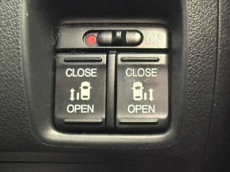 2013 HONDA N-BOX for sale - more photos