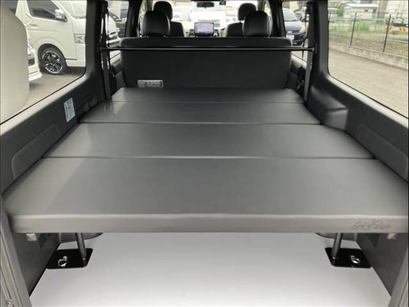 2018 TOYOTA REGIUS ACE VAN for sale - photo 5