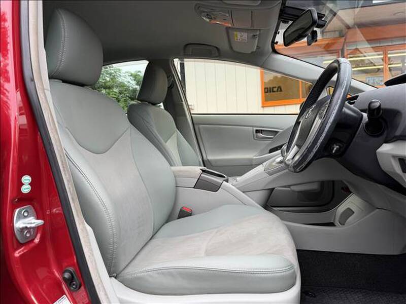 2014 TOYOTA PRIUS for sale - photo 10