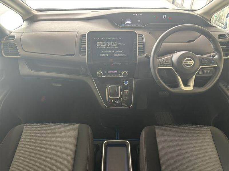 2021 NISSAN SERENA for sale - photo 4