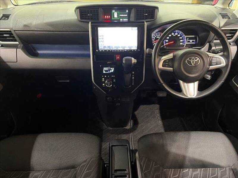 2017 TOYOTA TANK for sale - photo 4