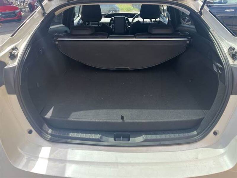 2017 TOYOTA PRIUS PHV for sale - photo 10
