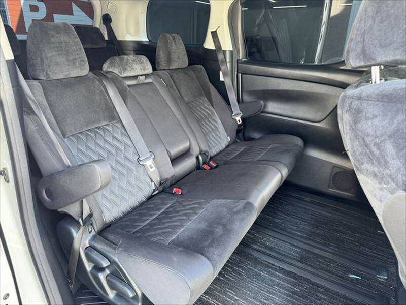2018 TOYOTA ALPHARD for sale - more photos