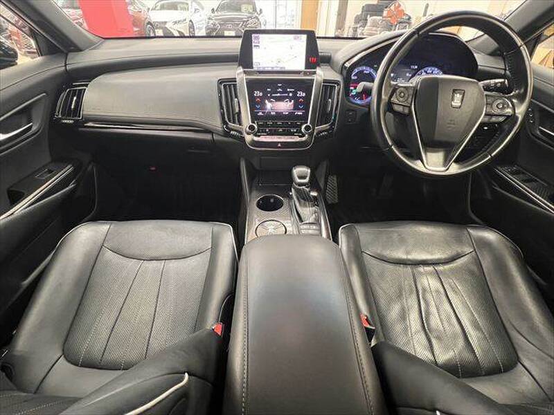 2018 TOYOTA CROWN for sale - photo 4
