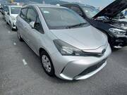 2016 TOYOTA VITZ F