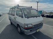 2004 TOYOTA HIACE VAN SUPER GL-E