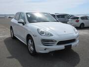 2014 PORSCHE CAYENNE