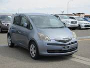 2010 TOYOTA RACTIS