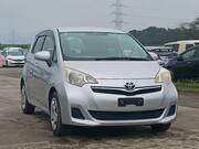 2012 TOYOTA RACTIS X