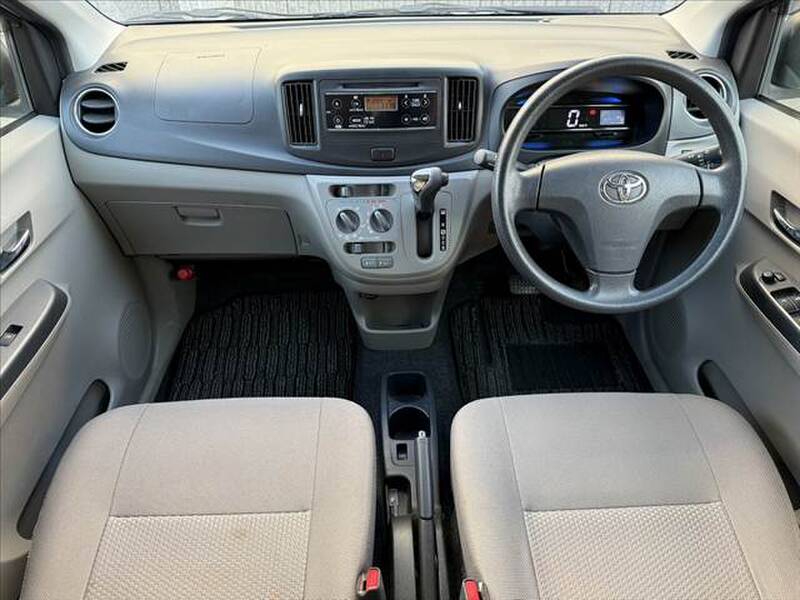 2017 TOYOTA PIXIS for sale - photo 3