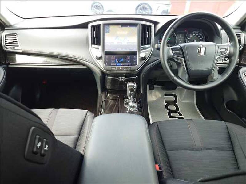 2015 TOYOTA CROWN for sale - photo 4