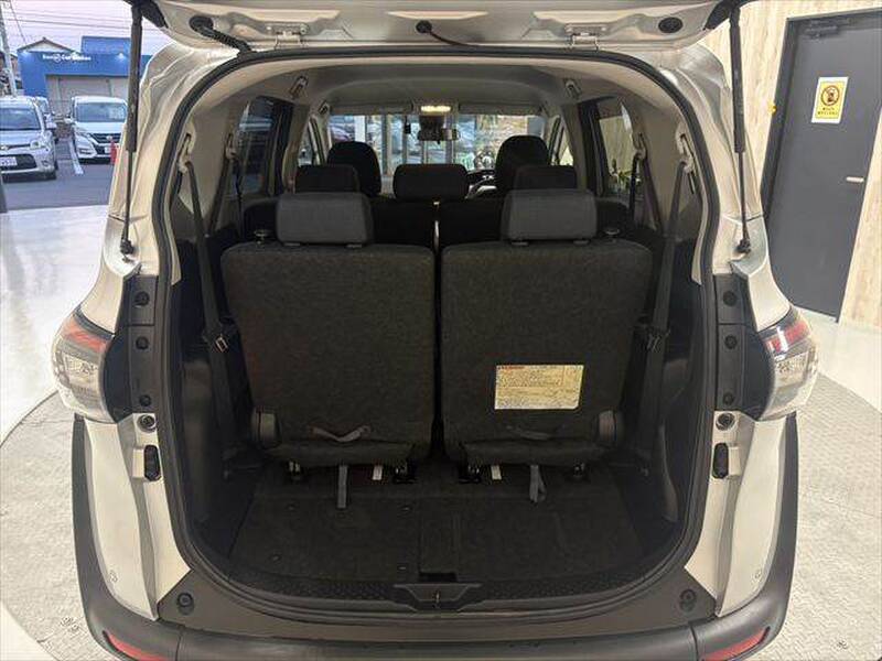 2017 TOYOTA SIENTA for sale - photo 11