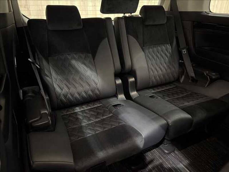 2015 TOYOTA VELLFIRE HYBRID for sale - photo 11