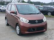 2013 NISSAN DAYZ