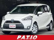 2017 TOYOTA SIENTA