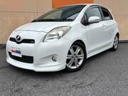 2010 TOYOTA VITZ