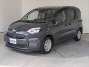 2023 TOYOTA SIENTA