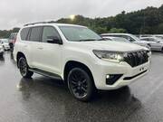 2021 TOYOTA LAND CRUISER PRADO