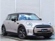 2022 BMW MINI