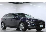 2018 VOLVO V60