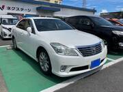 2011 TOYOTA CROWN