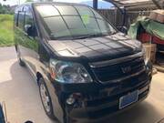 2005 TOYOTA NOAH