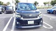 2010 TOYOTA VOXY