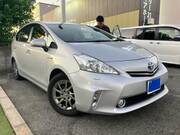 2014 TOYOTA PRIUS ALPHA
