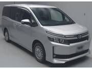 2017 TOYOTA VOXY