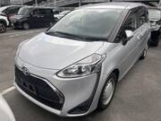 2021 TOYOTA SIENTA