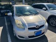 2009 TOYOTA VITZ F