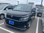 2014 TOYOTA VOXY