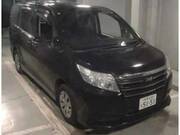 2017 TOYOTA NOAH