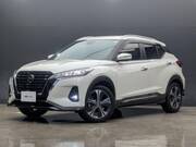 2021 NISSAN KICKS