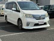 2013 NISSAN SERENA
