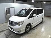 2014 NISSAN SERENA