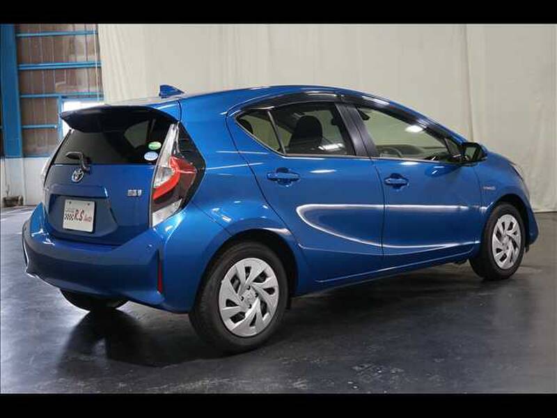 2019 TOYOTA AQUA for sale - photo 10